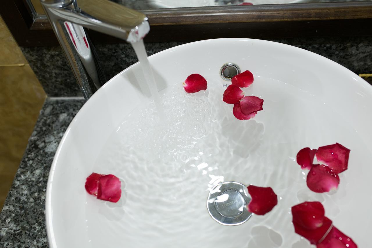 Moc Tra Hotel Tuan Chau ฮาลอง ภายนอก รูปภาพ